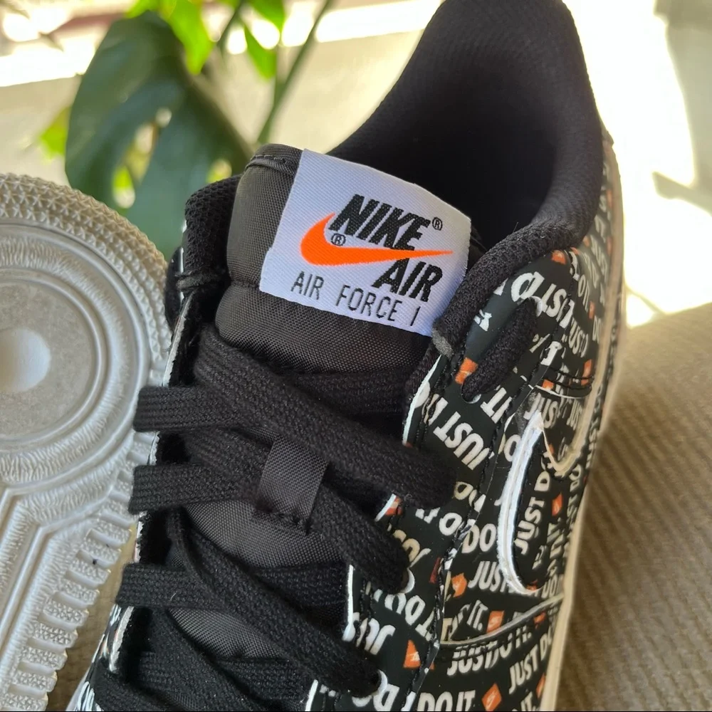 NIKE- Air Force 1 Low - Picture 4 of 6